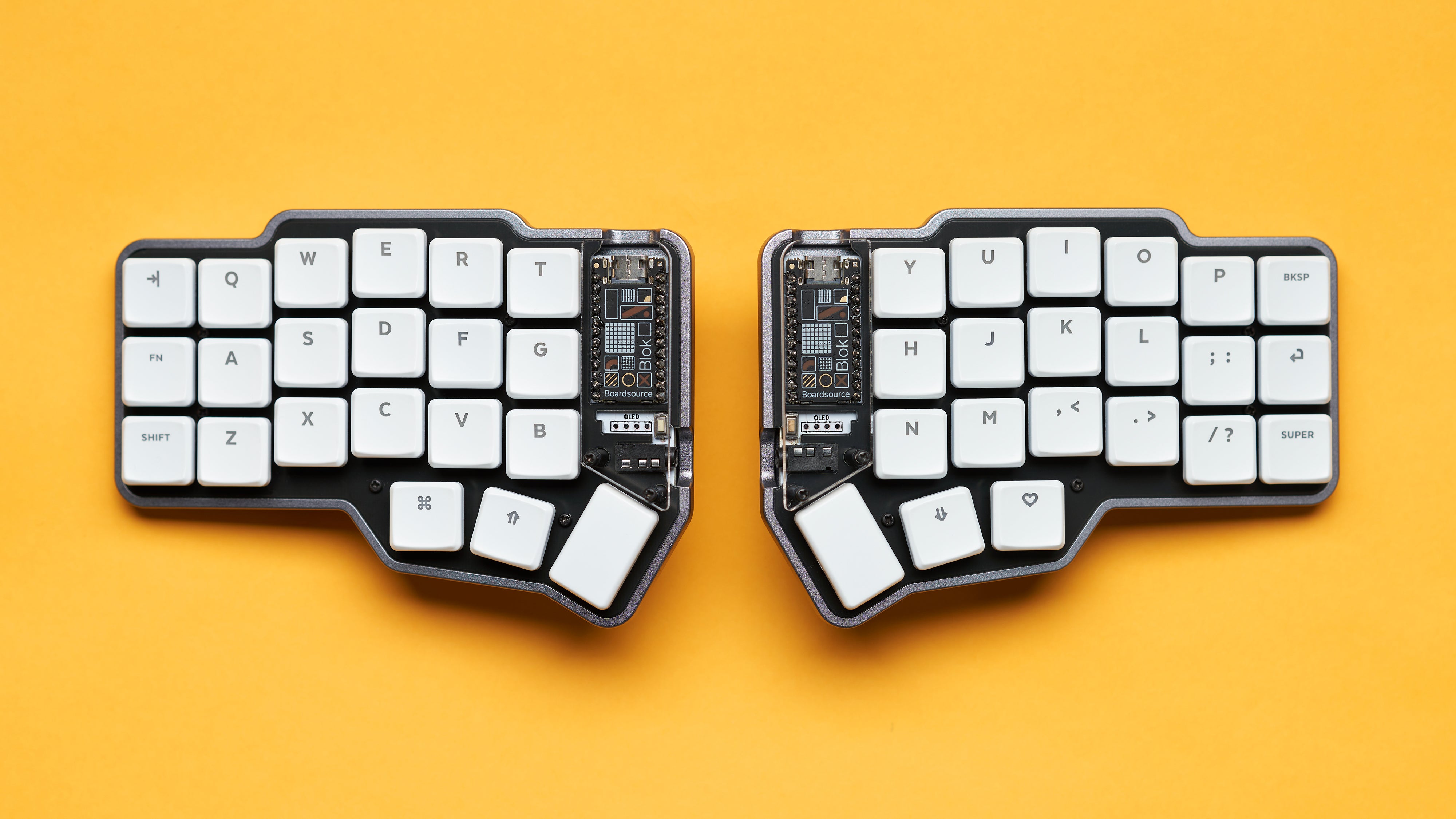 Unicorne LP – Aluminum Corne LP Keyboard Case (Low Profile